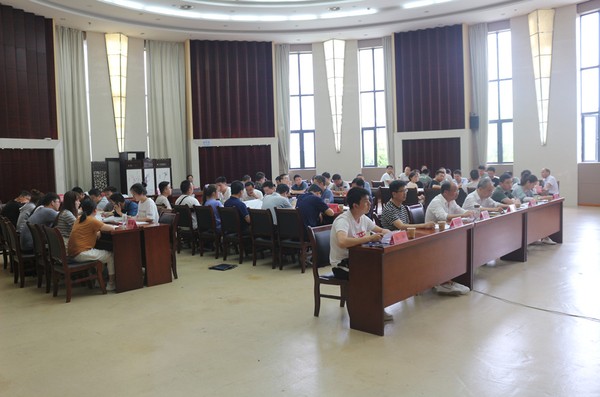 小组讨论会场_副本.jpg