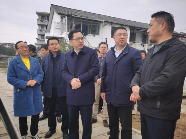 储德友调研徽水河突出环境问题整改工作1.jpg